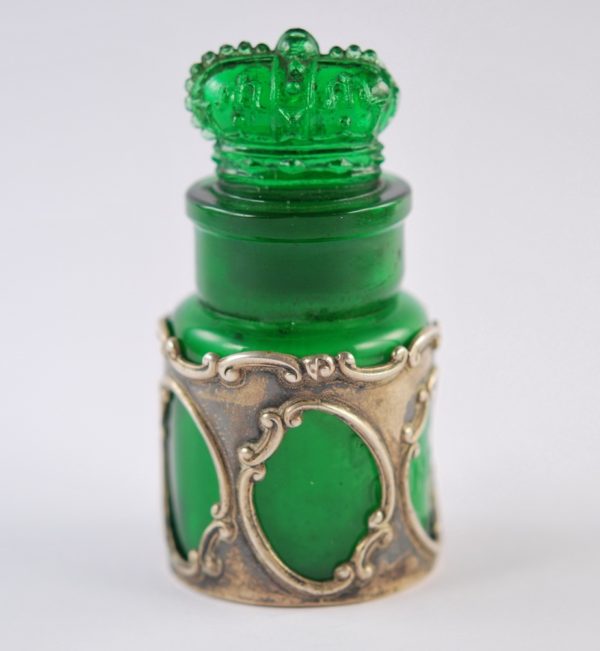 19 Sajand Inglise parfüümipudel, roheline klaas, sterling hõbe