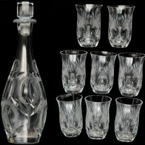 Crystal carafe, 8 glass