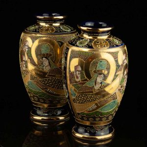 Antique pair of porcelain Japanese vases