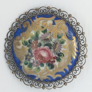 Vintage brooch, handpainted on porcelain