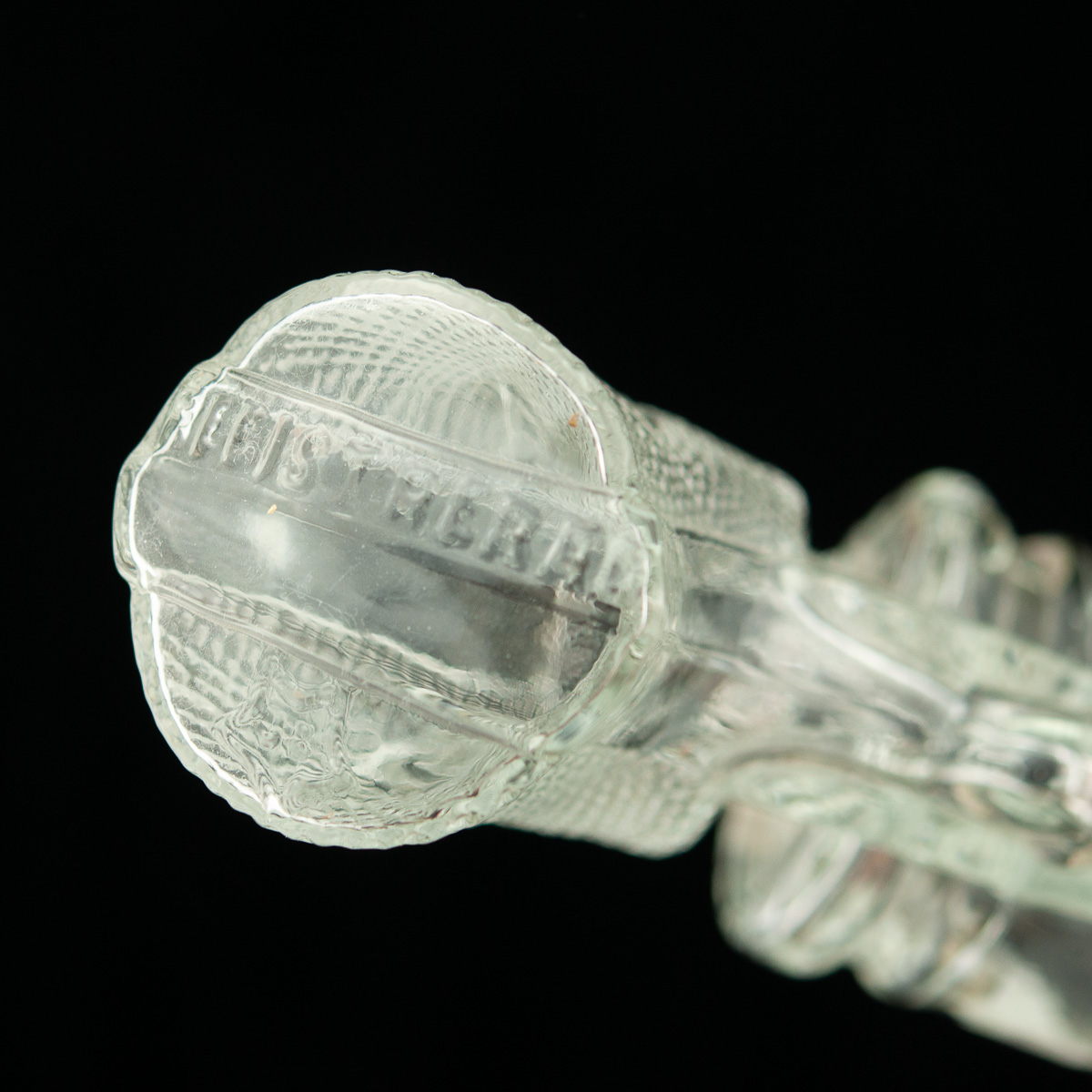 Glass bottle Glass bottle