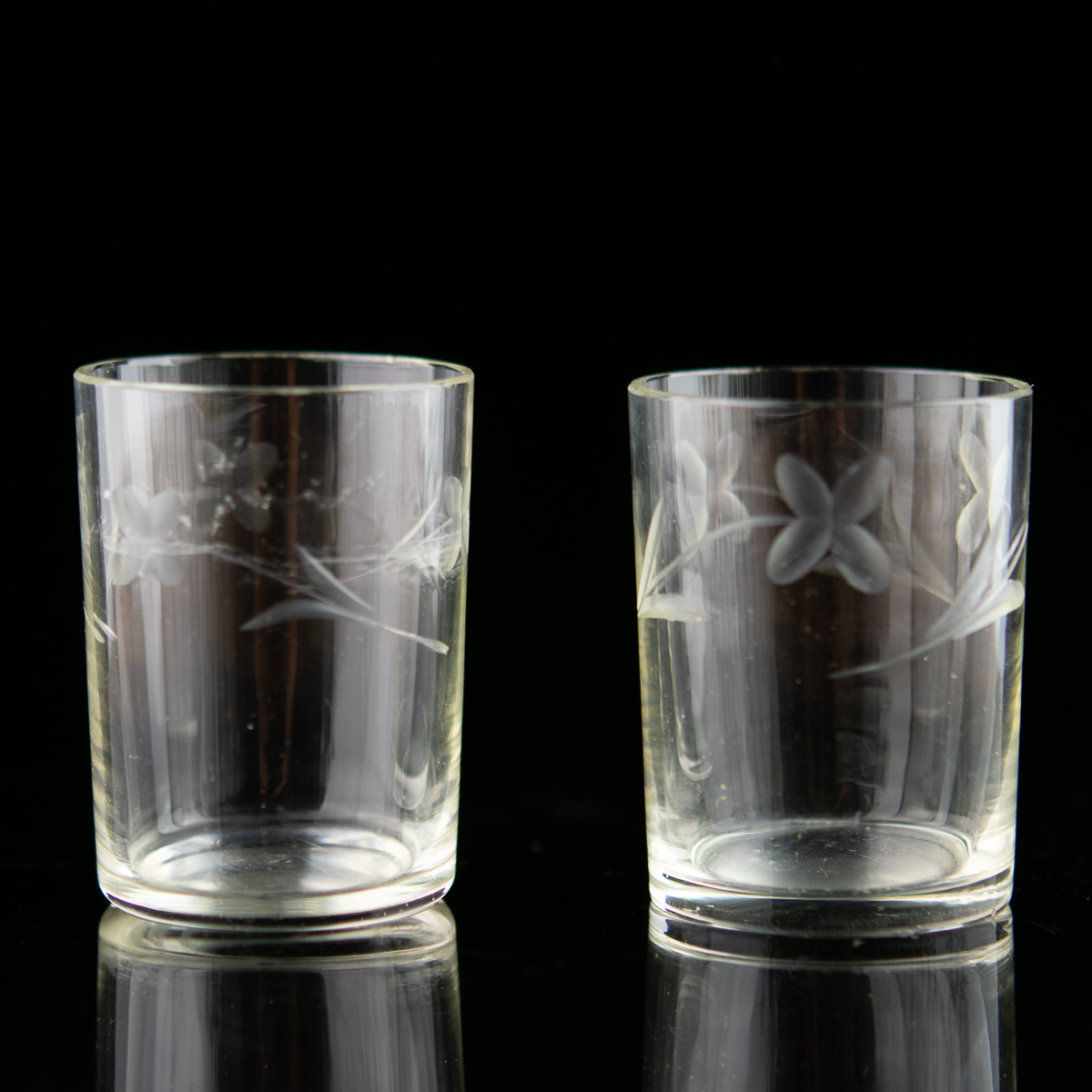 Varajane Tarbeklaas, pitsid ja klaasid Varajane Tarbeklaas, pitsid ja klaasid