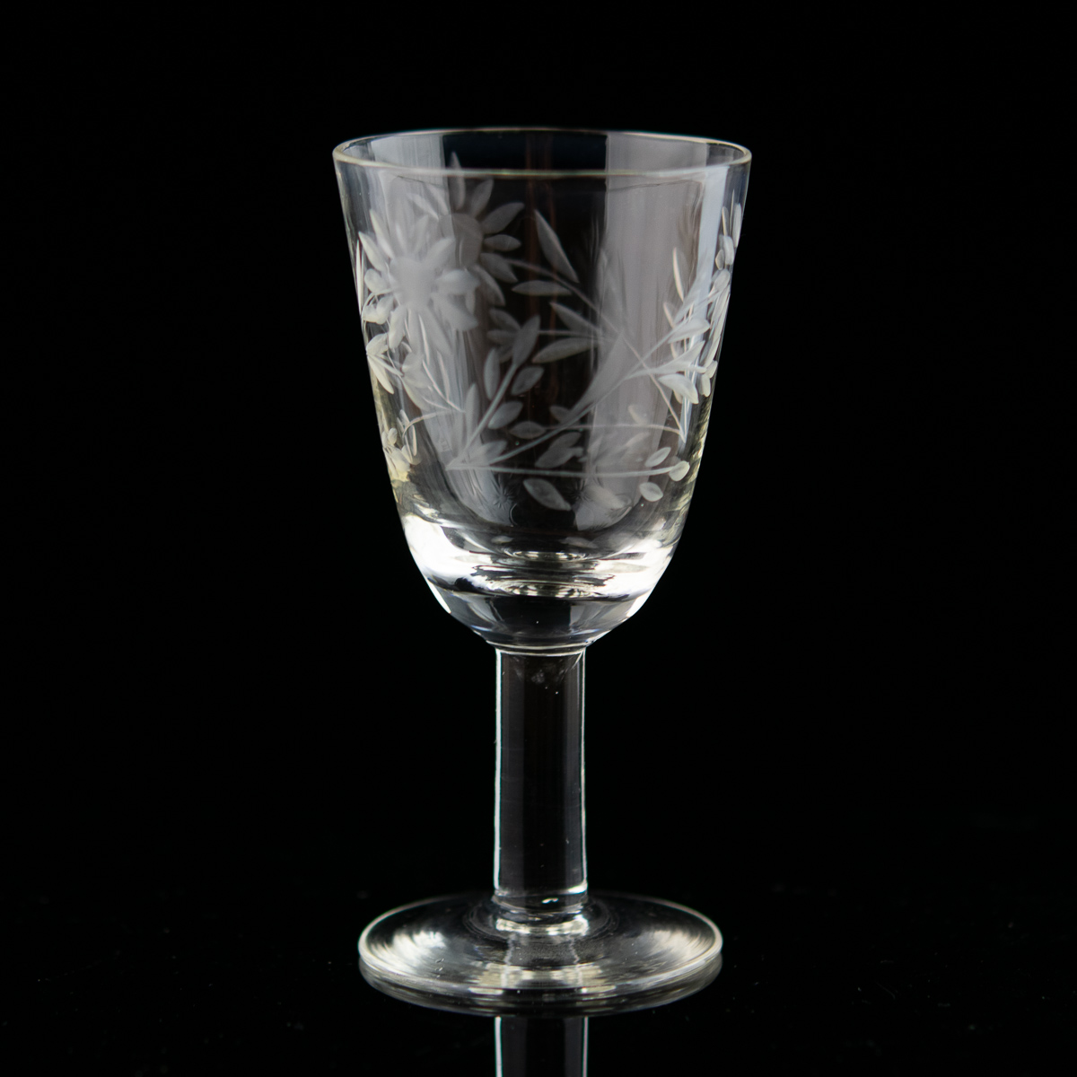 Varajane Tarbeklaas, pitsid ja klaasid Varajane Tarbeklaas, pitsid ja klaasid