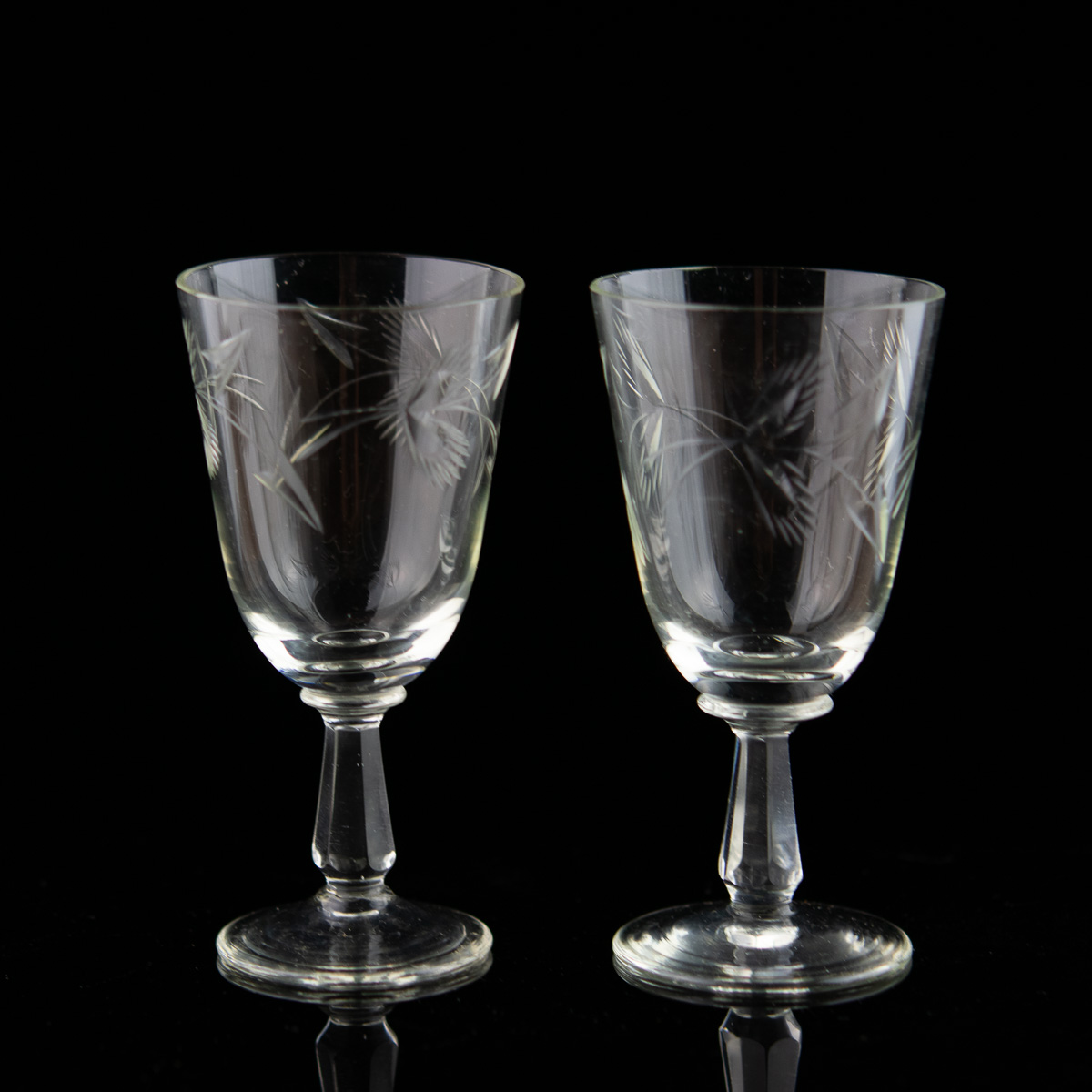 Varajane Tarbeklaas, pitsid ja klaasid Varajane Tarbeklaas, pitsid ja klaasid