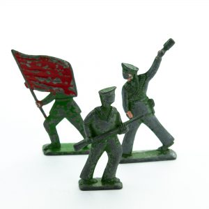 Antiiksed tinast sõdurid 3tk,Venemaa