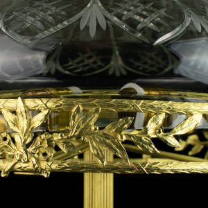 Antiikne laualamp kristallist kupliga