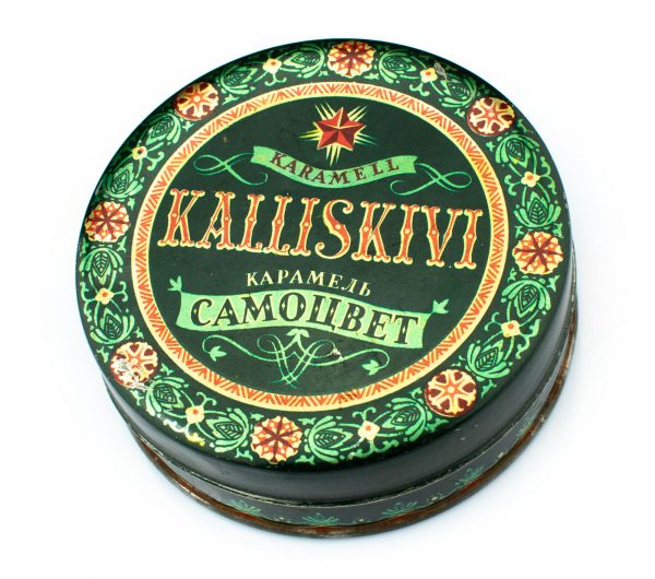 Plekist kommikarp Kalliskivi Karamell Tallinn