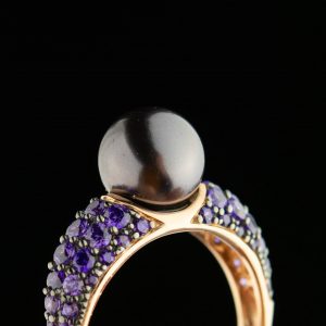 Sõrmus suurus 20.5 - kullatud hõbe 925 pärli ja lillade kividega