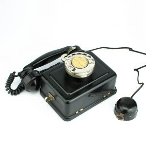 Antiikne seinatelefon Propriete de L`etat