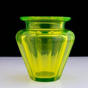 Vaas - uraani klaas