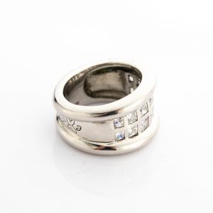 Silver ring , size 17.5