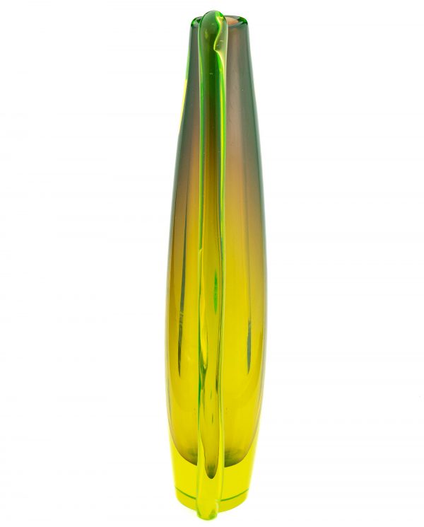 Rohelisest klaasist vaas