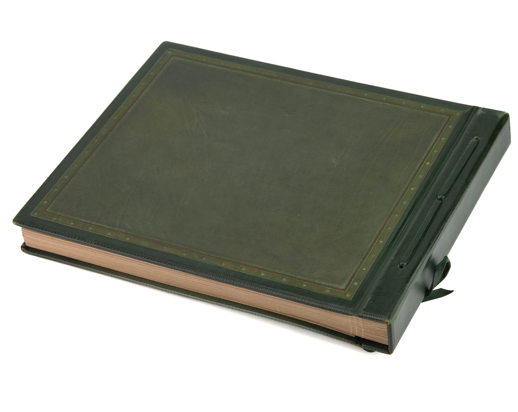 KFK suur fotoalbum hõbedas plaadiga KFK suur fotoalbum hõbedas plaadiga