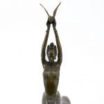 ANTOINETTE - Prantsuse art deco pronksist kuju naine rahutuviga  JB deposee bronze garanti Paris