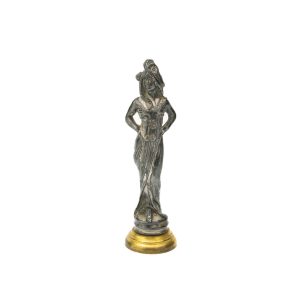 Tempel naise figuuriga