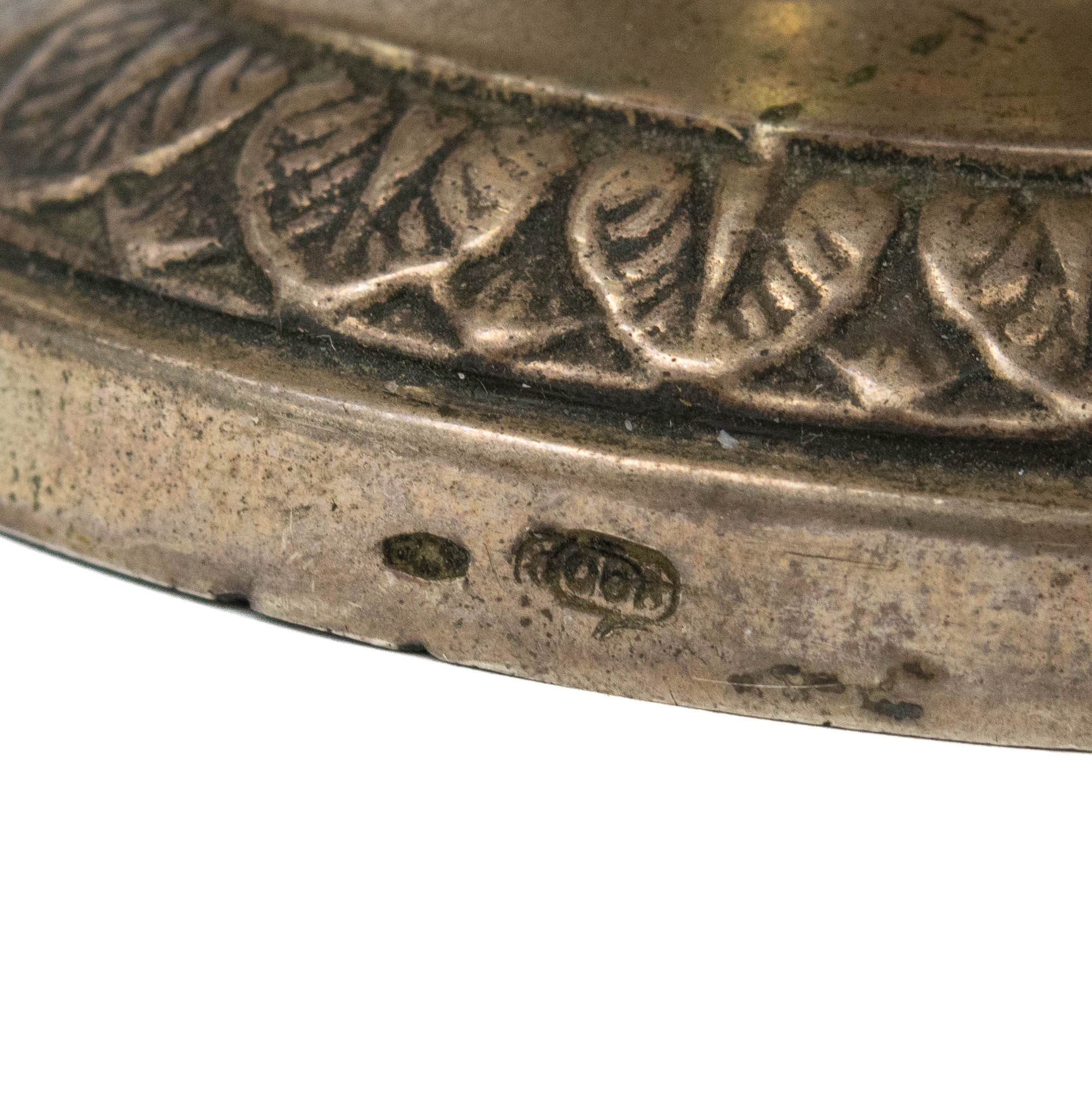 Kannu kujuline väike laualamp Kannu kujuline väike laualamp