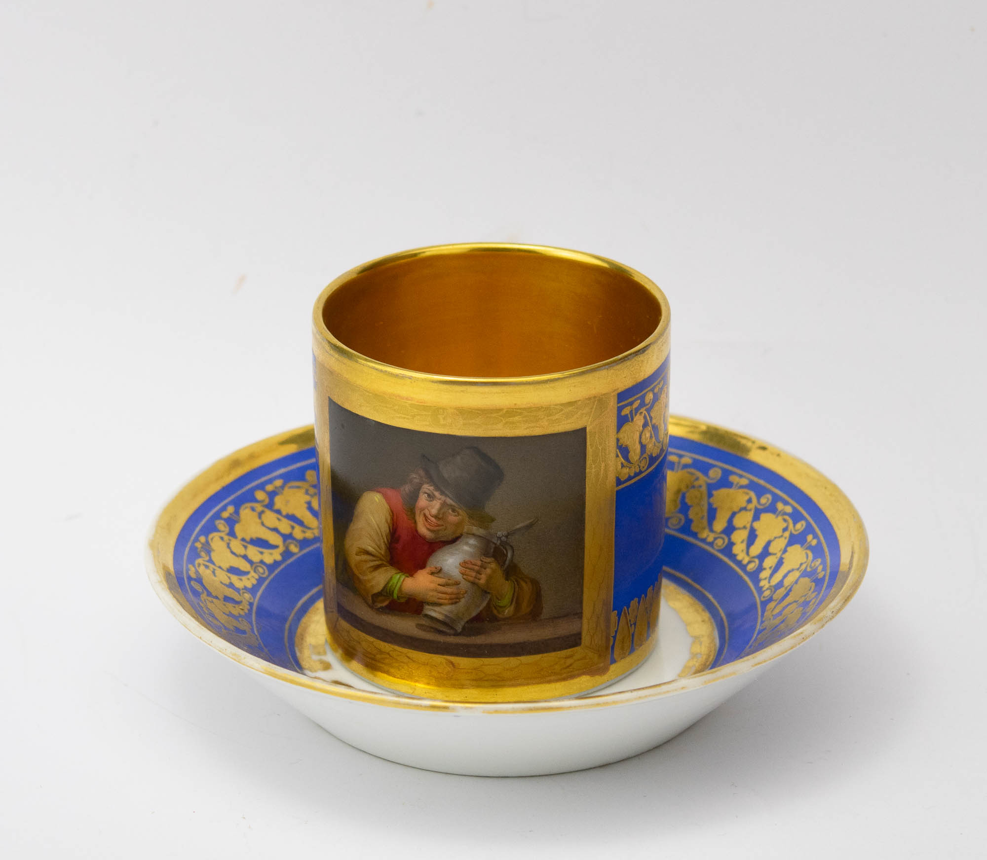 Antiikne tass portselan käsimaalinguga, ampiir (1840) Antiikne tass portselan käsimaalinguga, ampiir (1840)
