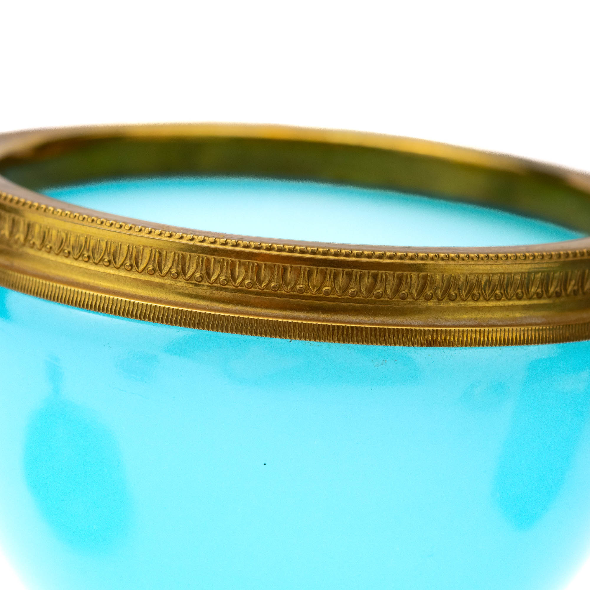 Opaalklaasist toos pronksiga Dessrc.C Opaalklaasist toos pronksiga Dessrc.C