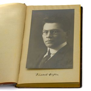 EW aegne raamat-Liivakell I Friedebert Tuglas