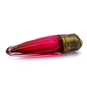Parfüümipudel, punane klaas