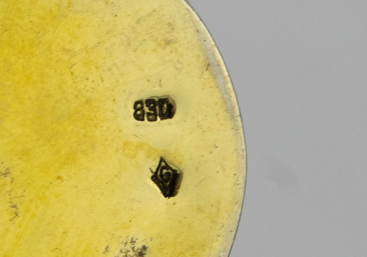 Antiikne ametüstist parfüümitoos, 830 hõbe 1896-1908 Antiikne ametüstist parfüümitoos, 830 hõbe 1896-1908