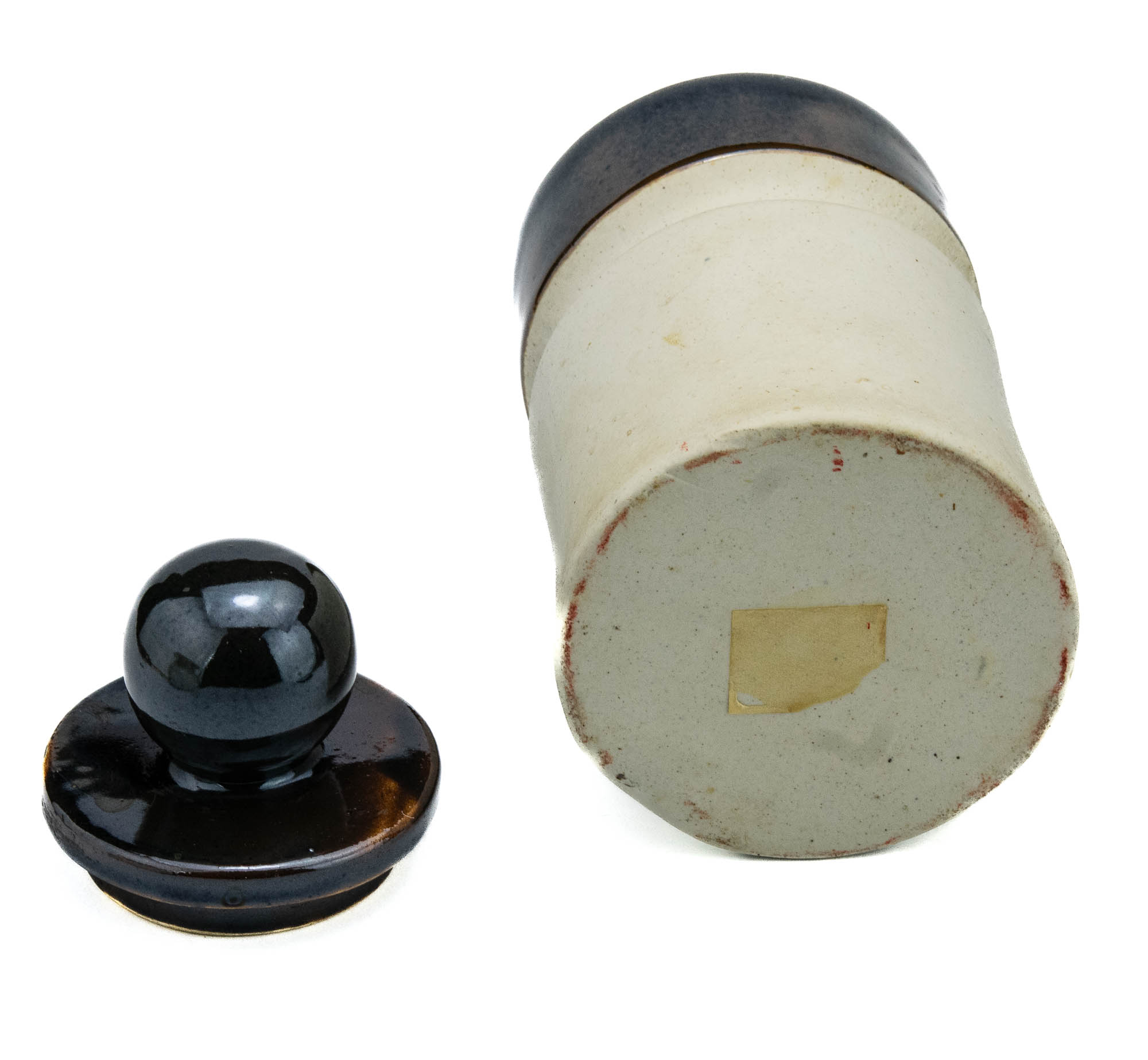 KFK keraamiline kaanega toos