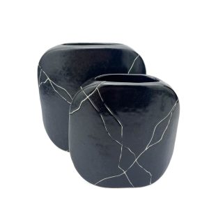 ARS-i keraamiline must vaas ,2 tk Ülle Rajasalu