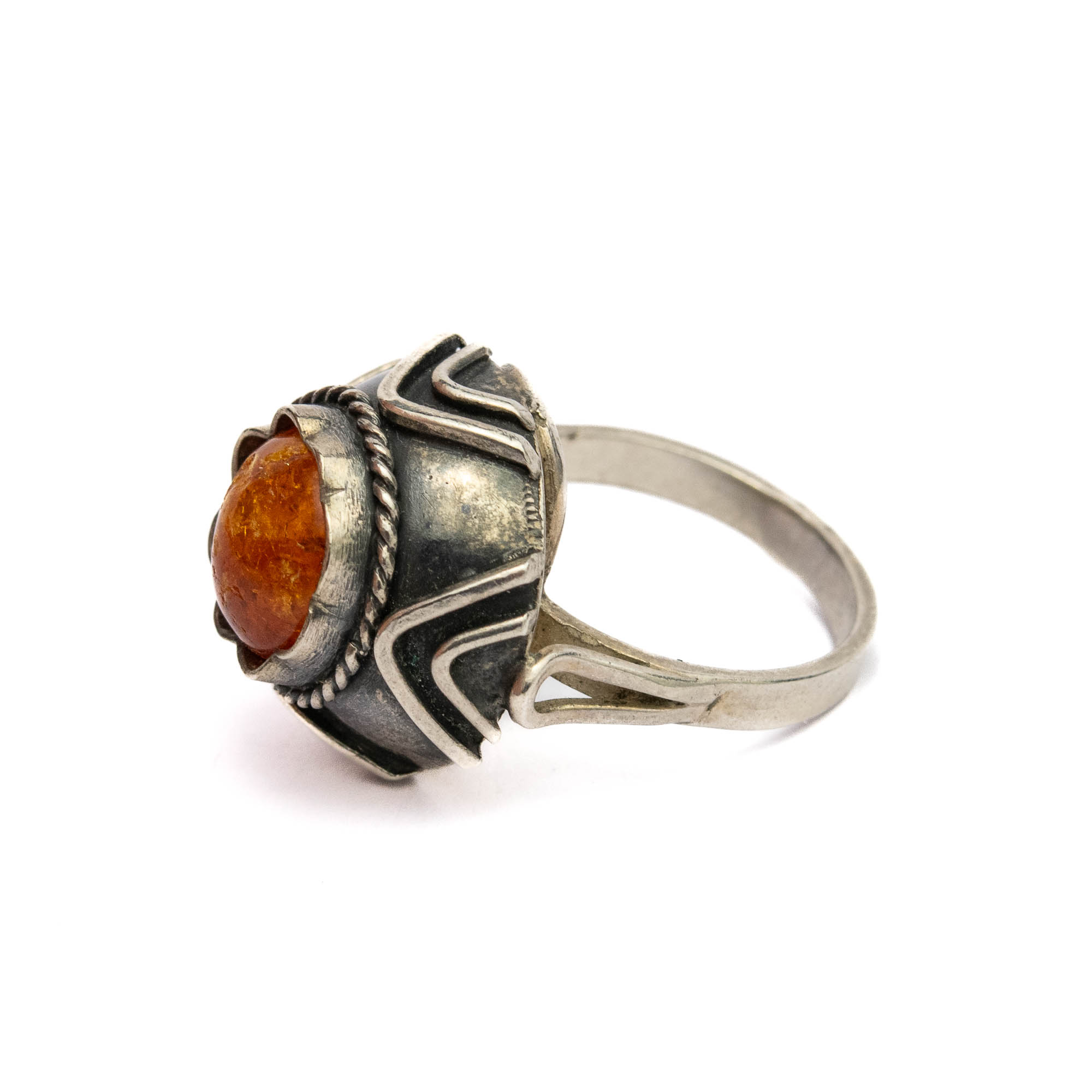 Sõrmus, hõbe merevaiguga