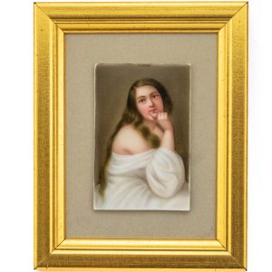 Väike portselanmaal