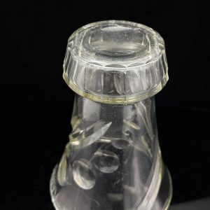 Varajane Tarbeklaas-väike vaas,E-104 vorm Maks Roosma,dekoor Helga Kõrge ?