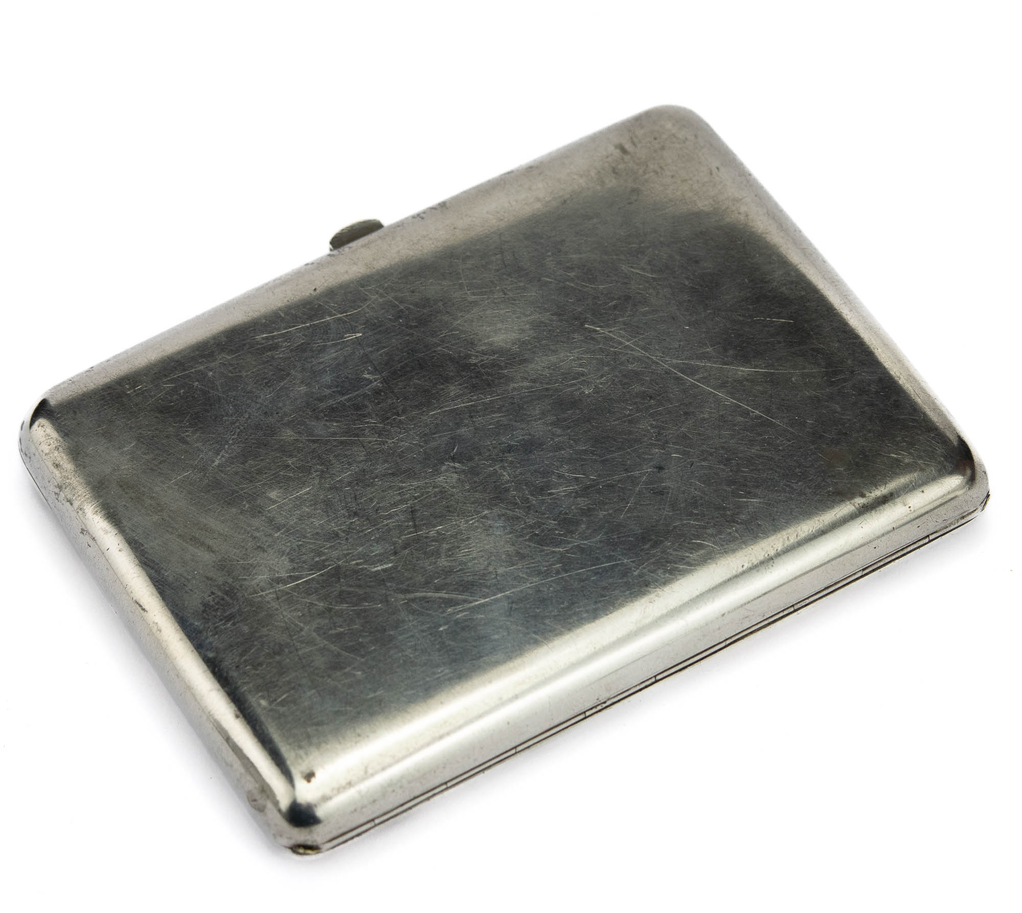 Jahiteemaline portsigar, 84 hõbe