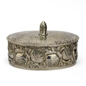 Rootsi hõbe kaanega karp (suhkrutoos?)