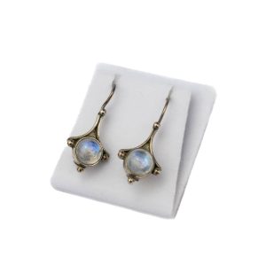 Kõrvarõngad kuukiviga, proovita hõbe