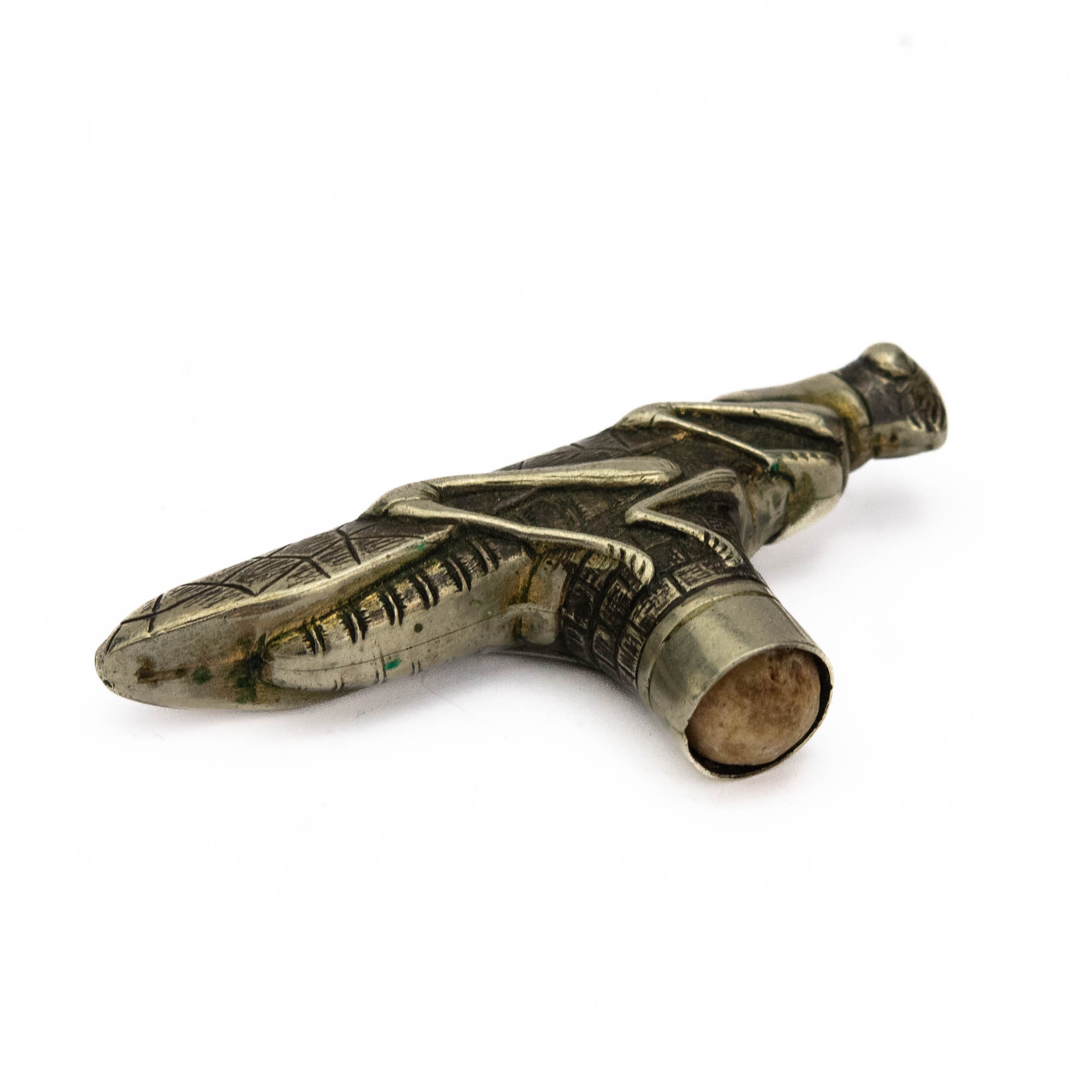 Metallist kepiots-rohutirts