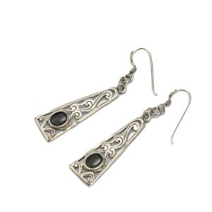 Kõrvarõngad, 925 hõbe oonüksiga