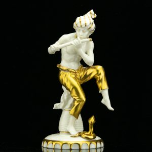 Antiikne portselanist kuju Flöödimängija,Sitzendorf Saksa,defekt