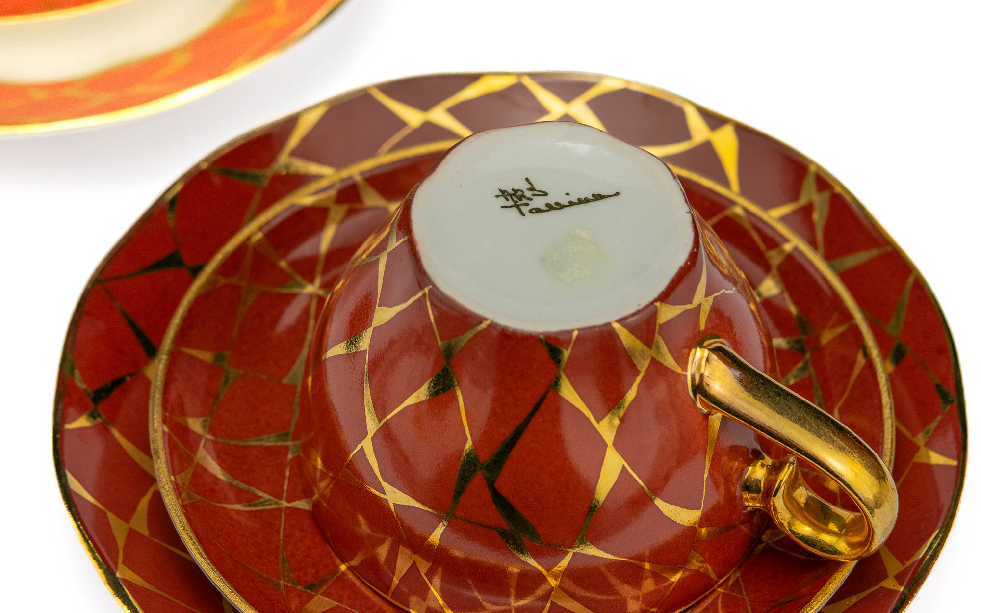 ARS-i käsimaalinguga portselanist tass,alustass ja koogitaldrik