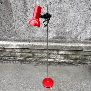 Retro põrandalamp,punane metallist kuppel
