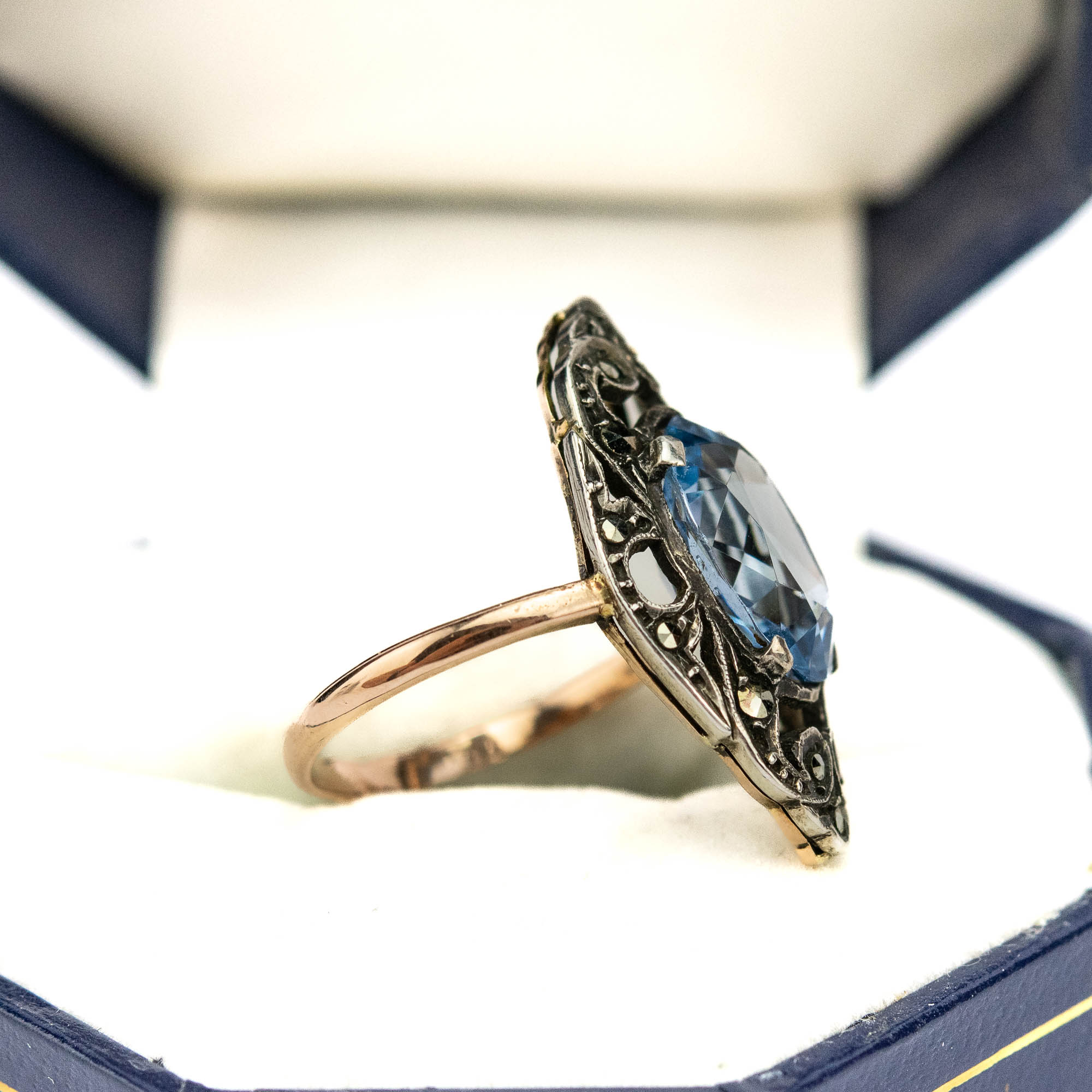 EW sõrmus, 585 kuld sünt. spinell ja markasiidid - tootel sertifikaat