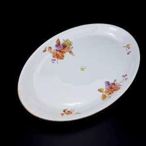 Langebrauni põldmarja dekooriga portselanist suur vaagen Langebrauni põldmarja dekooriga portselanist suur vaagen