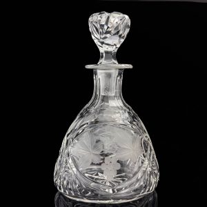 EW aegne kristallist karahvin vorm 4062,lhv nr 39 Lorup ?