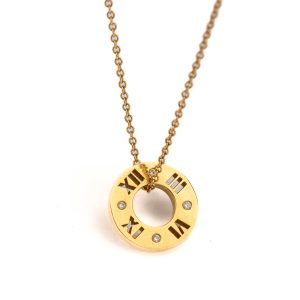 Tiffany & Co kuldkett ripatsiga,750 kuld 4 briljandiga Tiffany & Co kuldkett ripatsiga,750 kuld 4 briljandiga